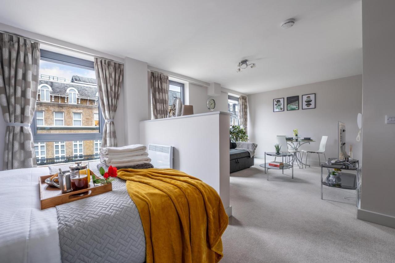 Windsor Luxury Studio Apartment Kültér fotó